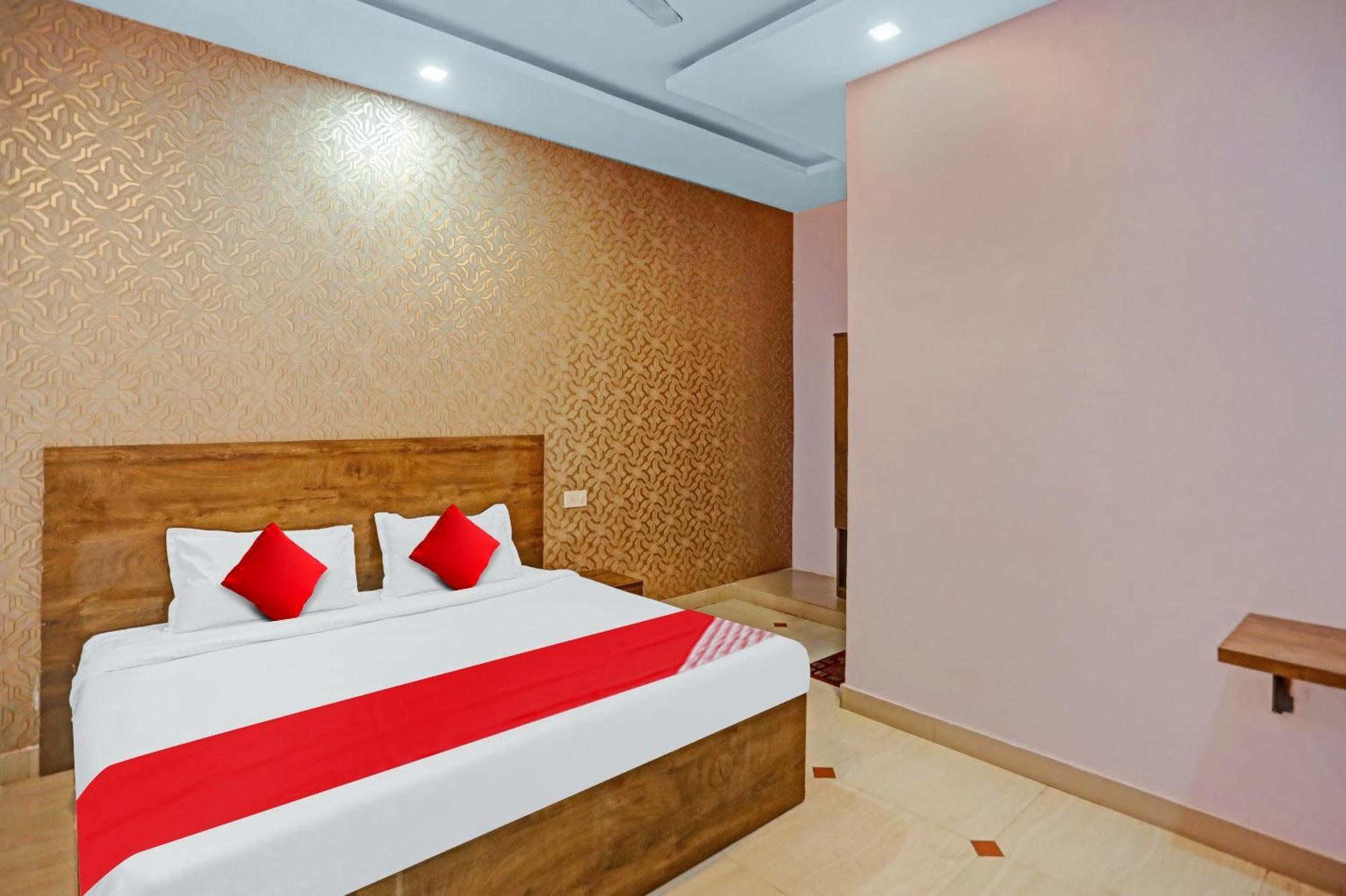 Hotel O Shri Nanadan Palace Kanpur Extérieur photo