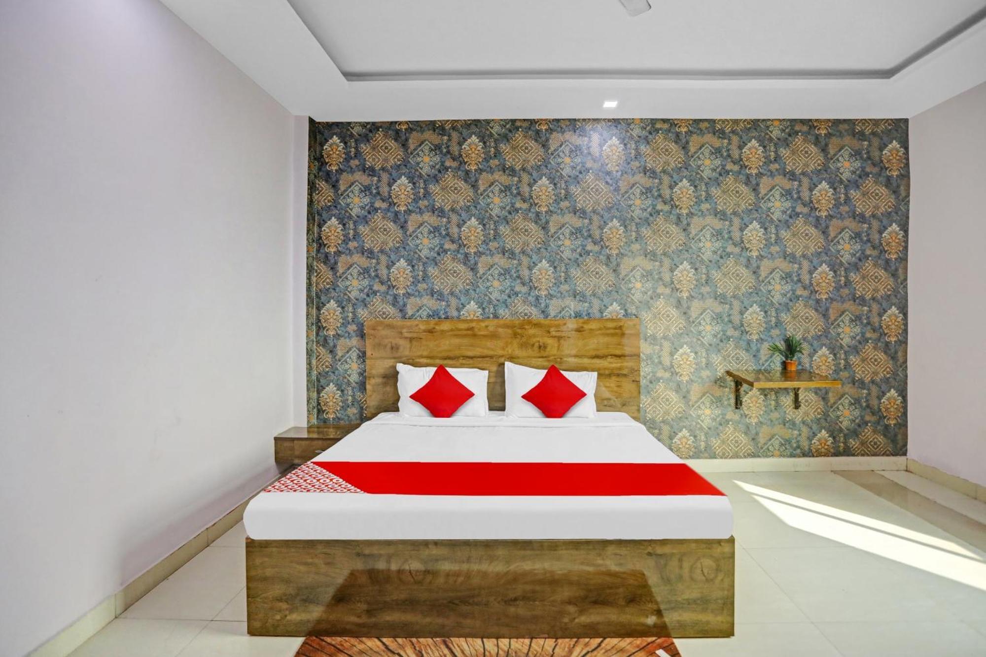 Hotel O Shri Nanadan Palace Kanpur Extérieur photo